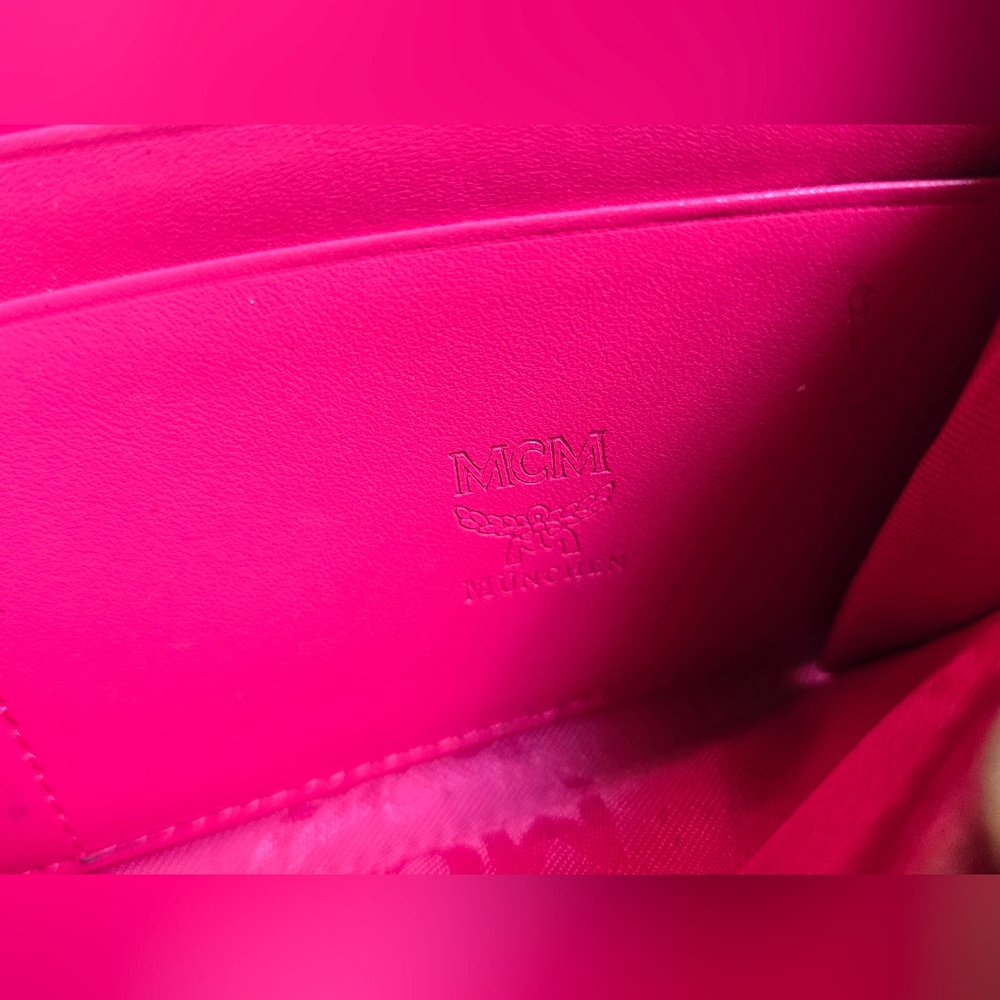 MCM Visetos Pink and Tan Zippy Wallet - Picture 8 of 14
